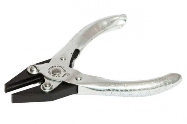 Maun Flat Nose Parallel Pliers (Vee Groove Serrated)
